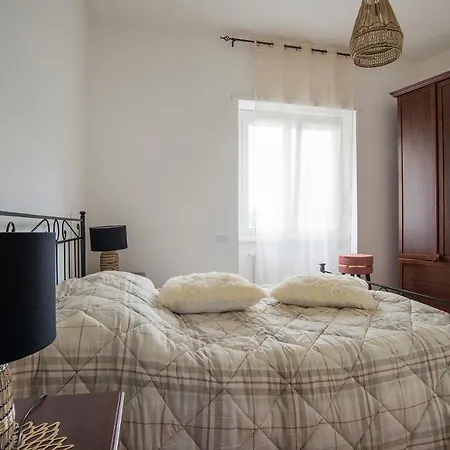 Lägenhet A Casa Di Ale Rom